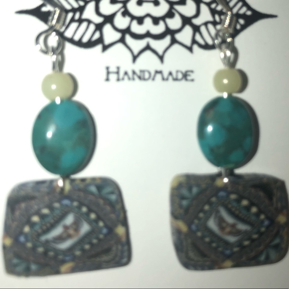 Artifact Earring - Picture 5 of 13
